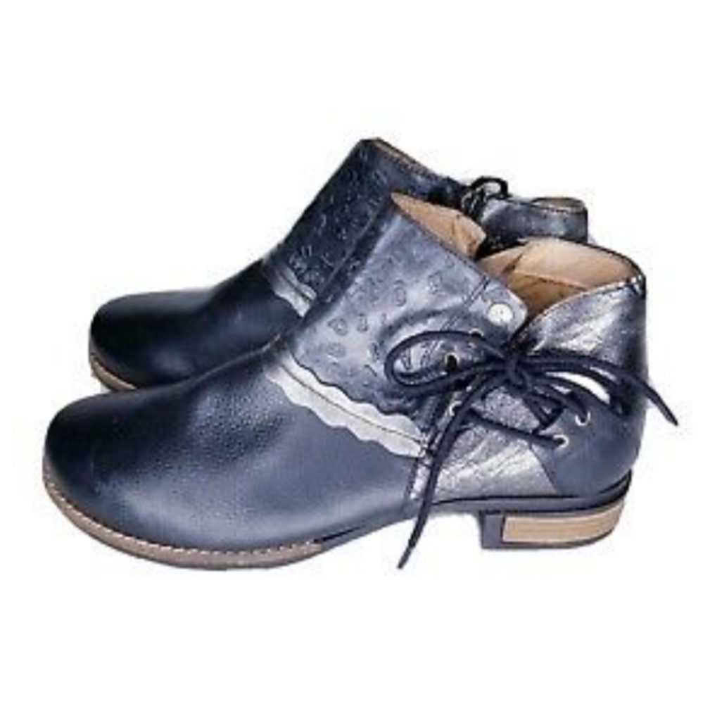 Wanda Panda Black Leather Ankle Boots Size 7 US 38 EU EC Block Heel Round Toe